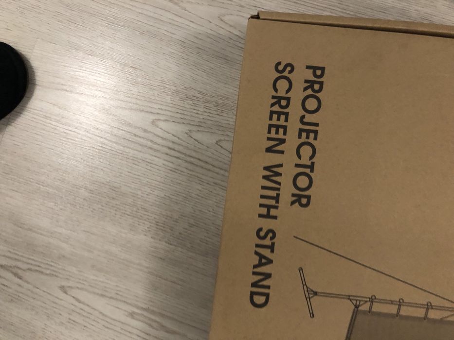 Ecran pentru videoproiector cu stand vankyo