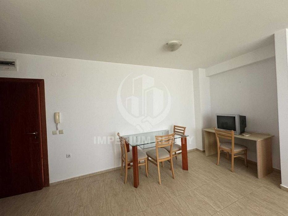 Продава се Двустаен апартамент в к.к. Слънчев бряг - 69 кв.м за 943 €/кв.м - Снимка #4