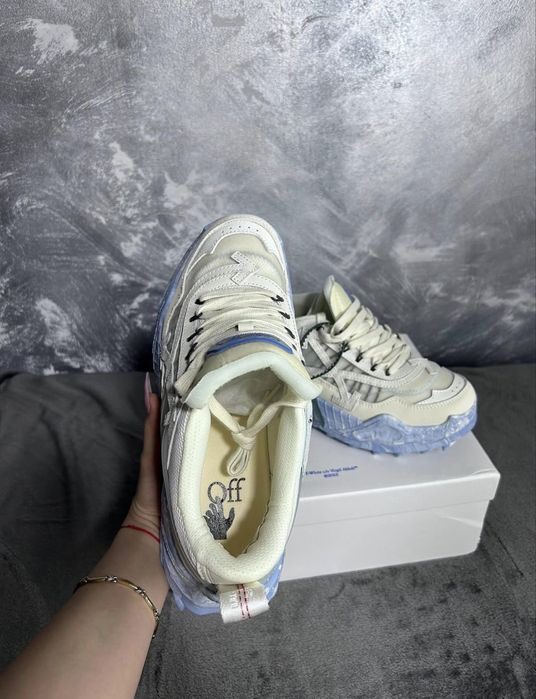 off white odsy 1000