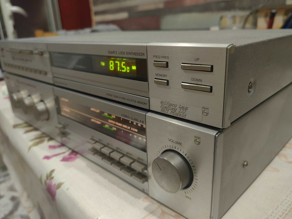 PHILIPS Тунер и усилвател