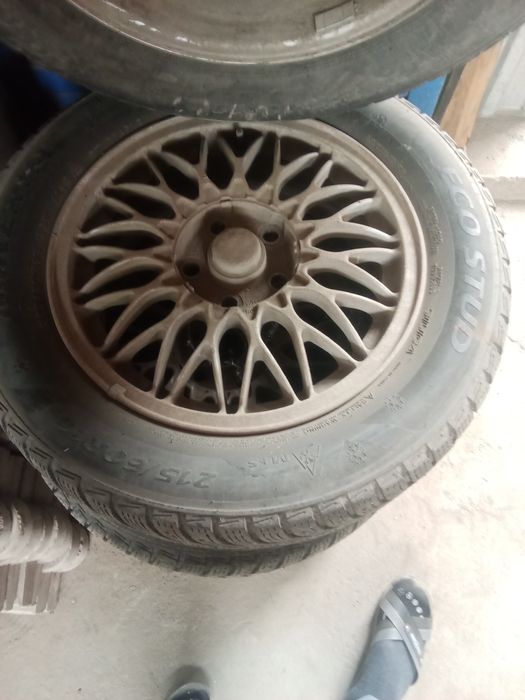 Продам диски с шинами  Максима Цефиро