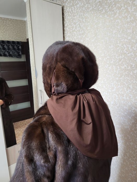 Продам норковую шубу