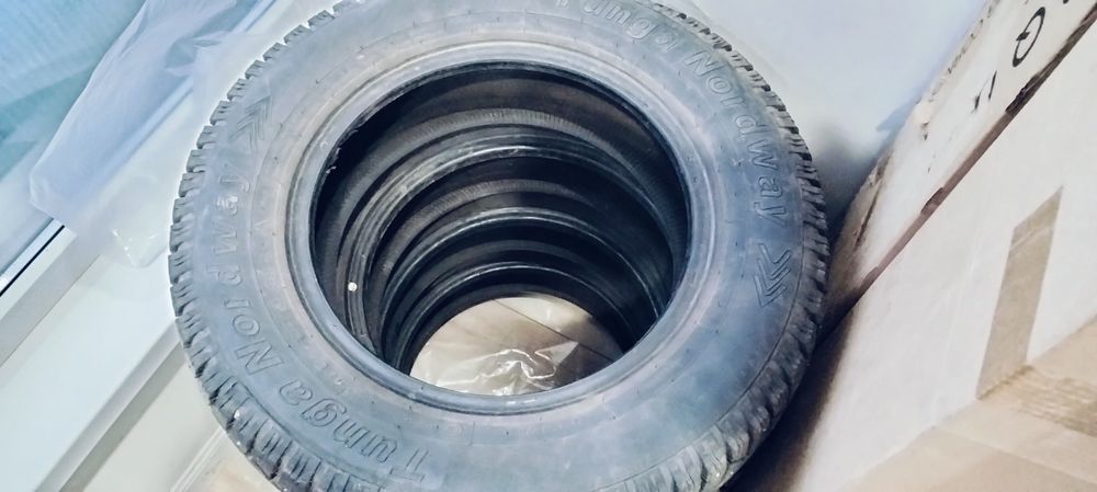 Зимние шины в комплекте на авто кобальт