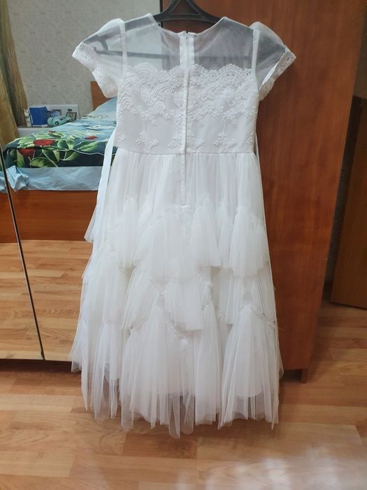 Платье на девочку