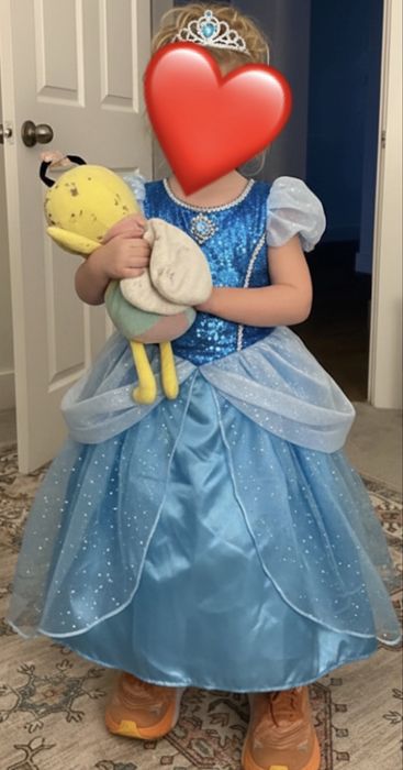 Inchiriez costume disney pentru copii