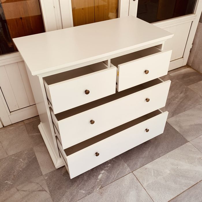 Датски скрин Paris