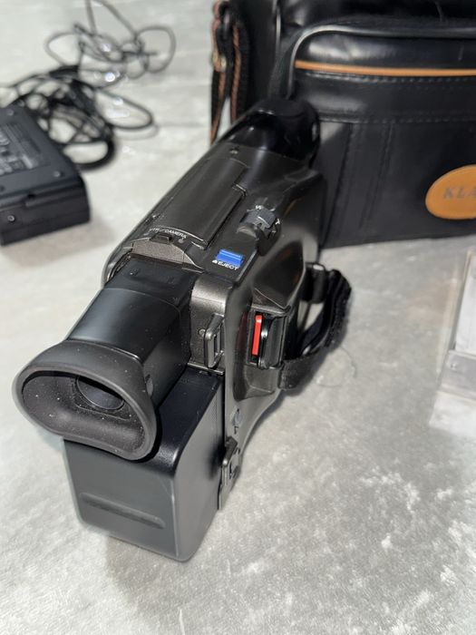 Камера советских времен в хорошем состоянии без трещин без цапапин