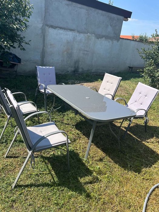 Masa de gradina