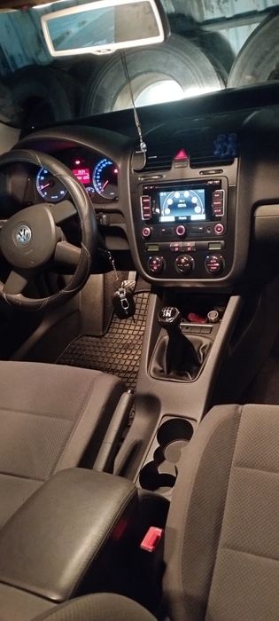 Голф 5 1.6фси 115