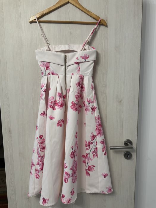 Rochie eleganta MOHITO