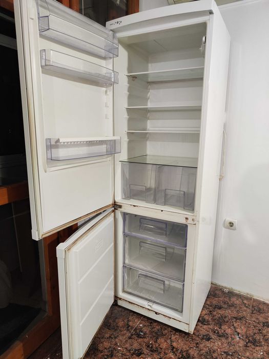 Хладилник Zanussi