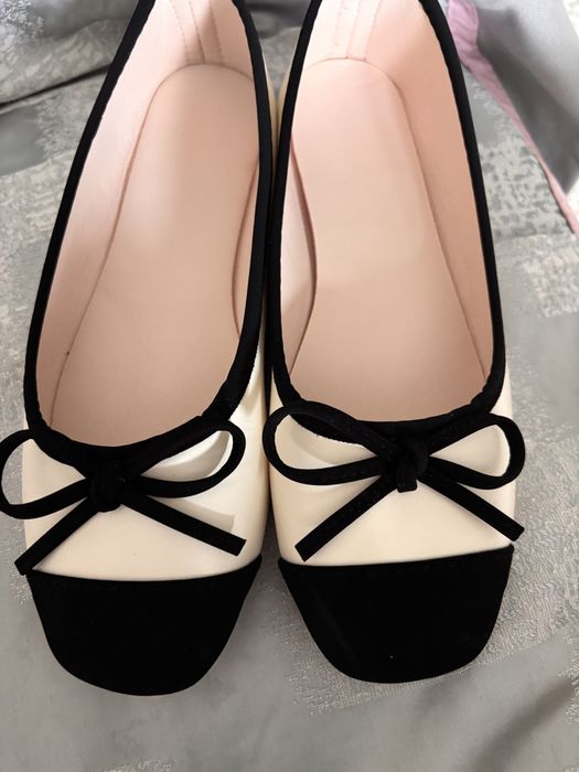 Продам балетки  новые