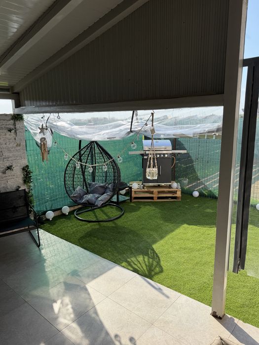 Inchiriez casa in regim hotelier