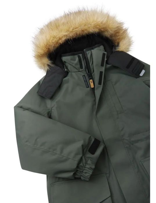 Продам куртку Reima