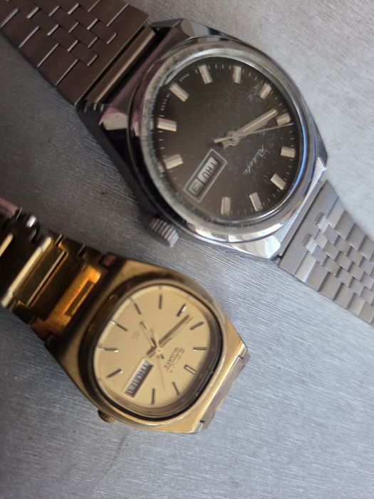 Лот стари ръчни часовници Ракета и Seiko