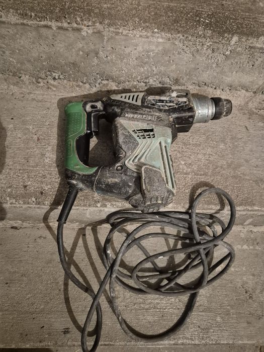 Mixer, amestecator, malaxor mortar, ciocan rotopercutor Hitachi