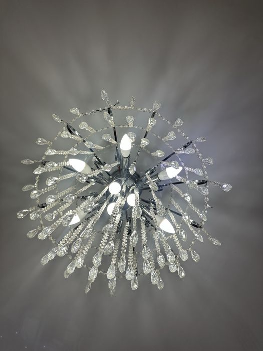 Люстра в гостинную