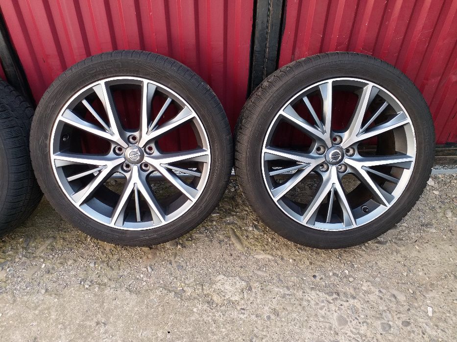 Jante R19 VOLVO S60 V60 Xc60 Xc70 S90 V90 CC 5-Triple Spoke Matt