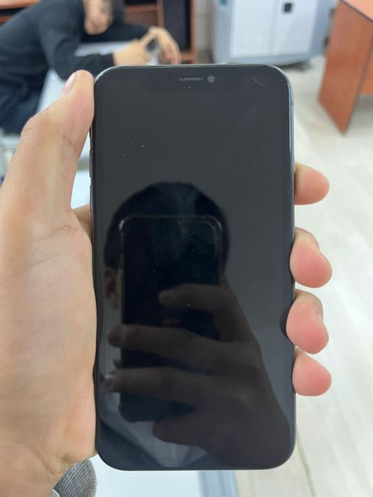 Айфон 11  жаксы жағдайда