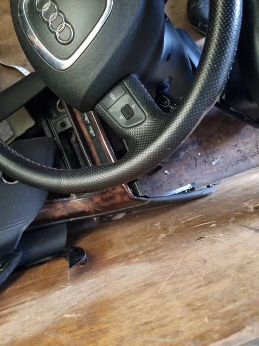 Трилъчев Волан S line за Ауди А6 Ц6 4ф 2006г