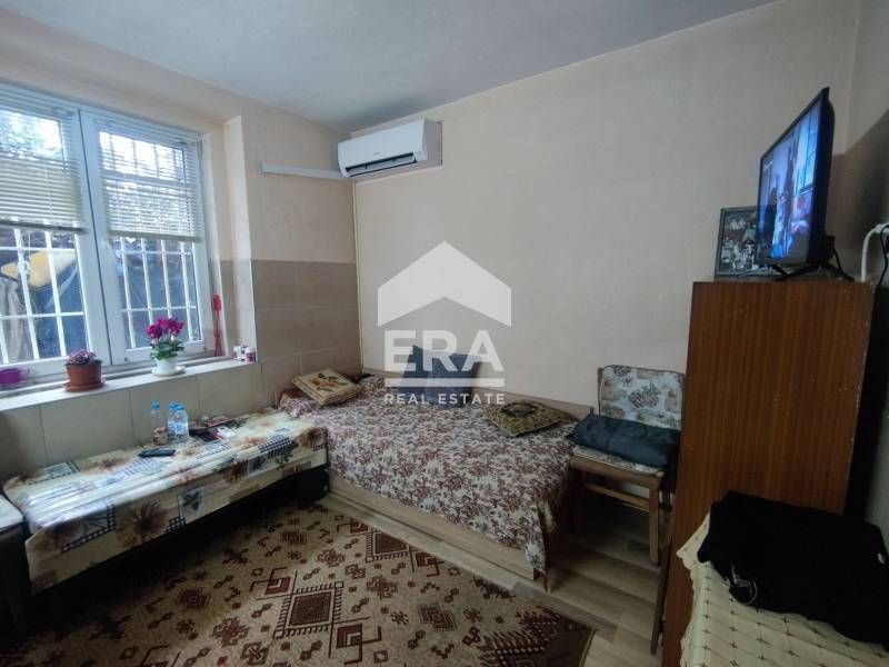 Продава се Многостаен апартамент в Хасково, Република - 144 кв.м за 400 €/кв.м - Снимка #8