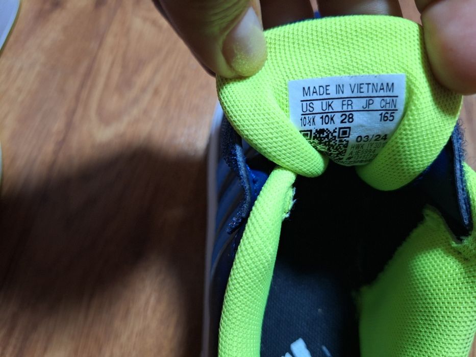 Маратонки Adidas u Puma