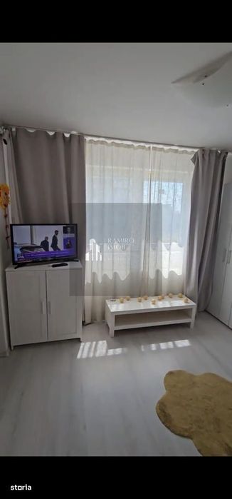Garsoniera de inchiriat/ centrala proprie