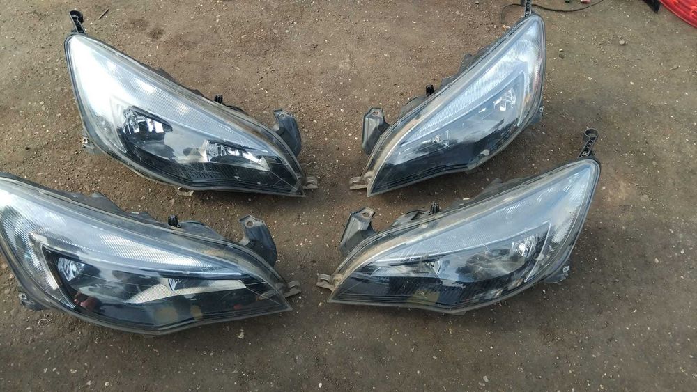 Far stanga/dreapta Opel Astra J an 2011