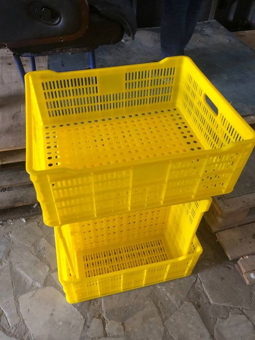 Ящик Пластмассовые ящики вместимостью 25 и 50 кг