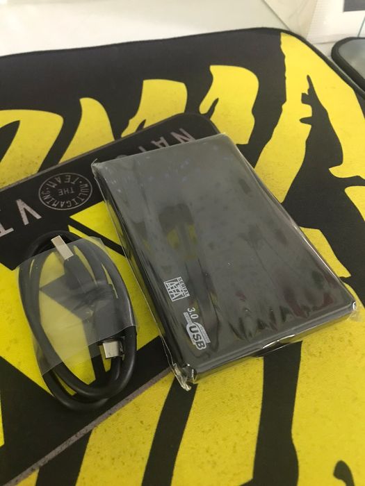 Внешний жёсткий диск 1тб