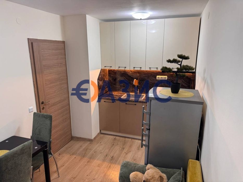 Продава се Двустаен апартамент в к.к. Слънчев бряг - 53 кв.м за 645 €/кв.м - Снимка #5