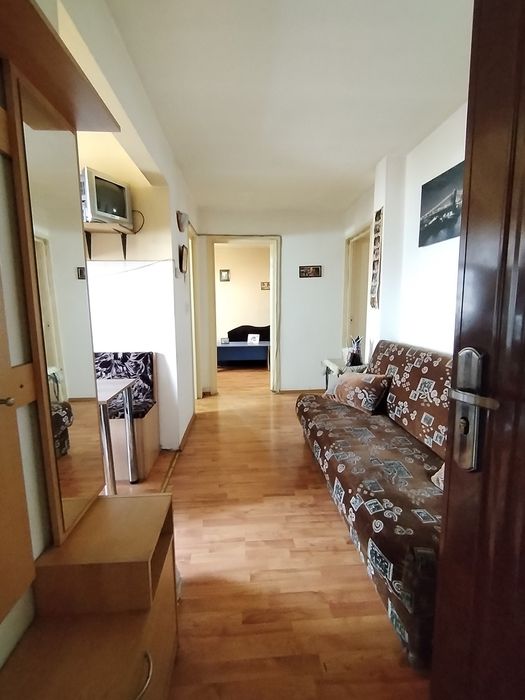 Apartament 2 camere decomandat, parcare cu copertină