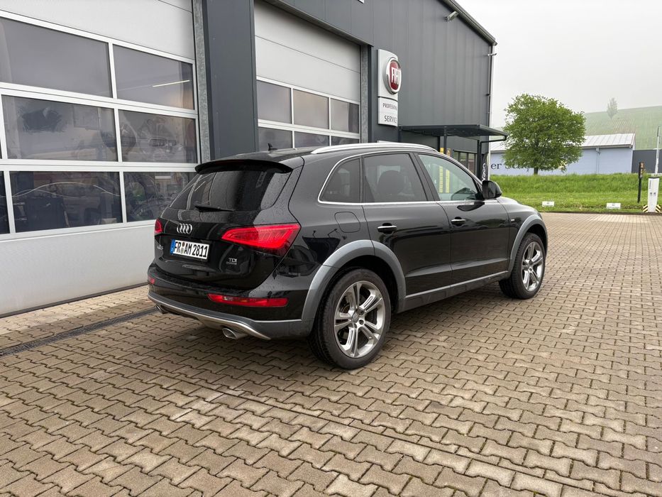 Vand  audi Q5 motor 3000 ! S laine ! Km 160000   Reali masina se afla in germania ! !