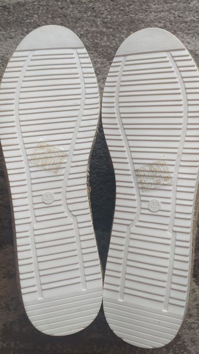 Еспадрили нови 39