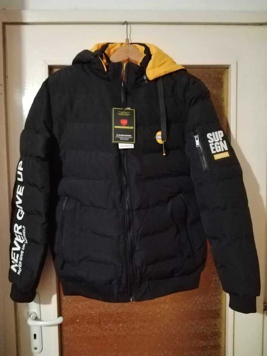 Мъжко двулицево зимно яке с качулка чисто ново