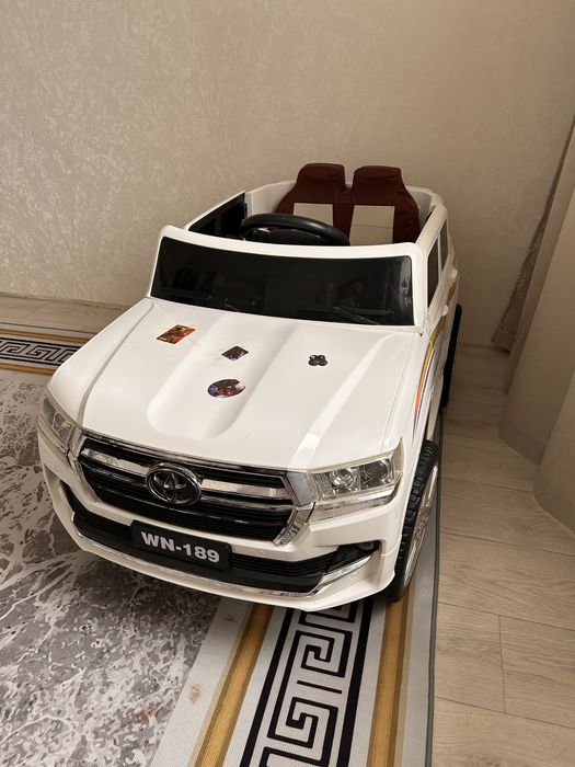 Детская машинка б/у