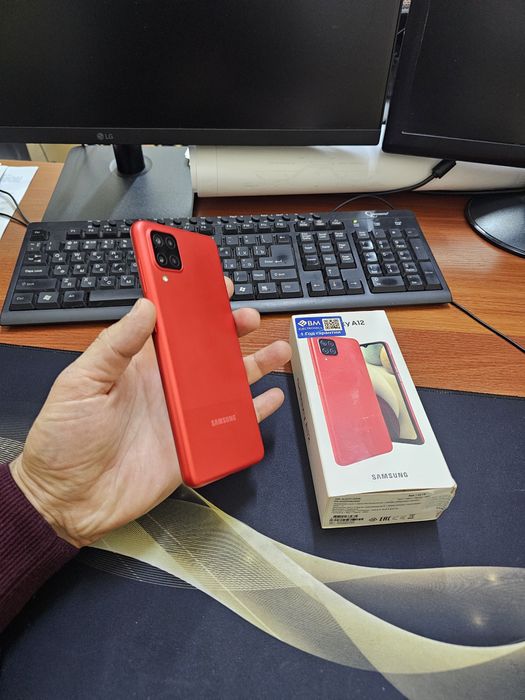 Samsung A12 32gb[2023]ideal iwlawi zur aybi yuq tozza telefon yangiday