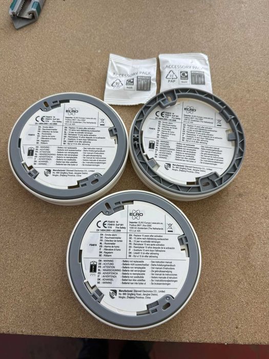 Set 3 Detectoare Fum ELRO FS4610