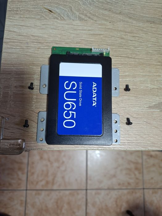 Kit de instalare  Hard Disk-HDIK-3 cu SSD Drive nou