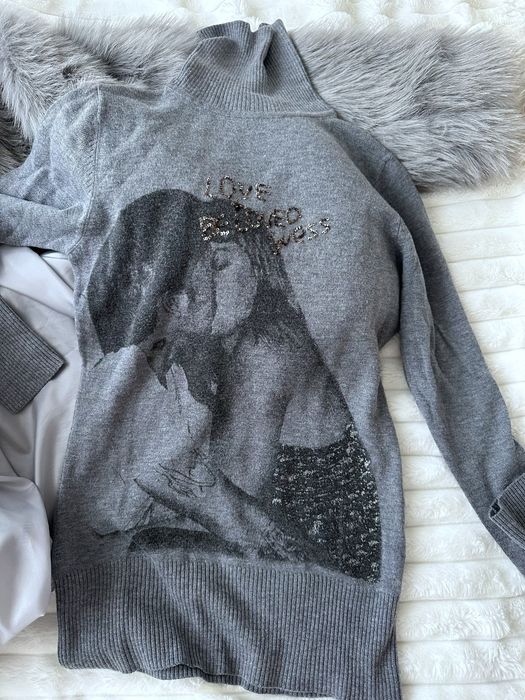 Set doua blanuri artificiale plus bluza Guess