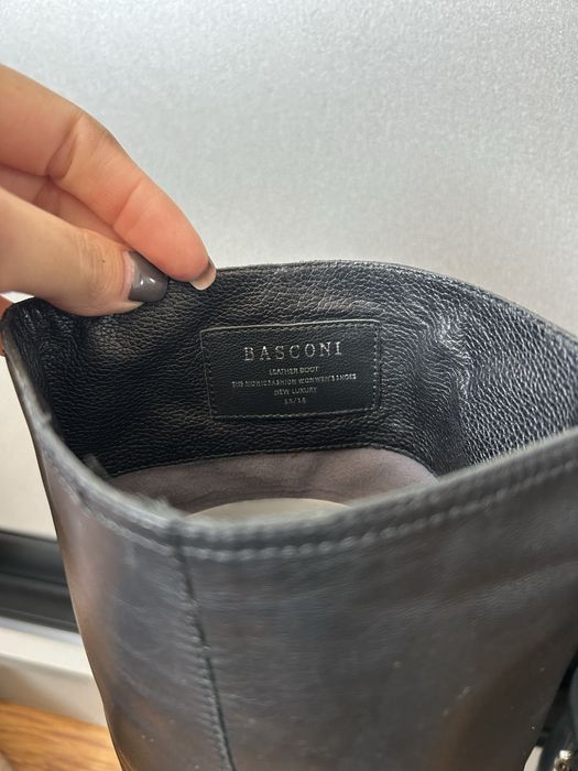 Сапоги, ботильон , кроссовки сатылады!!