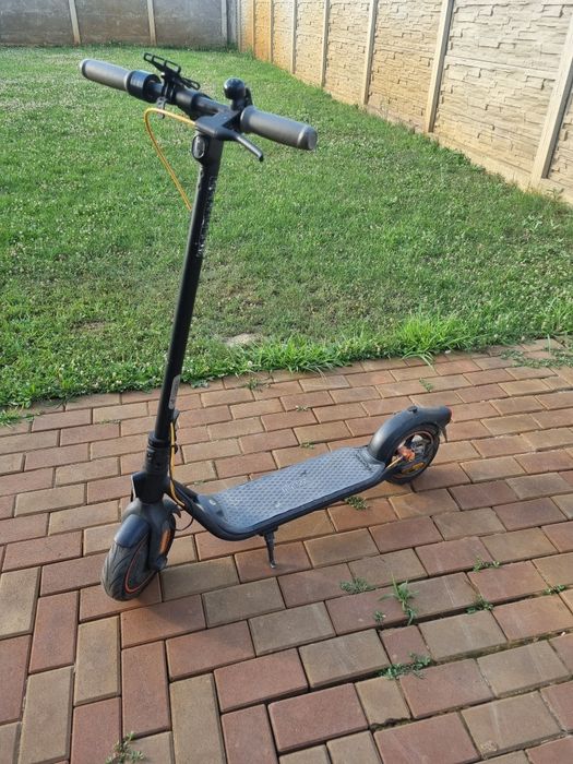 Vand ninebot f2.