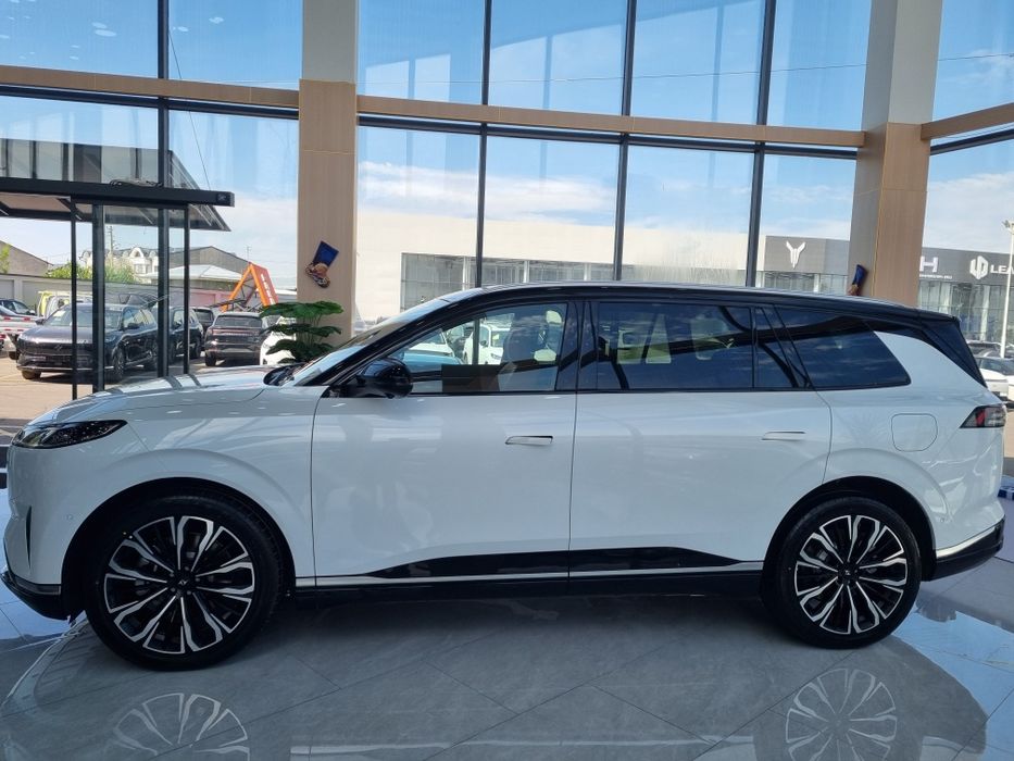 Dongfeng 008 Restaling Rasmiy diller

3yillik, 100.000probeggacha rasm