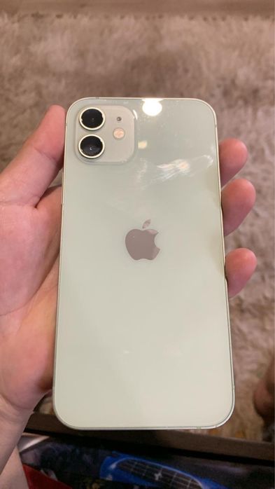 Продам или обмен iphone 12