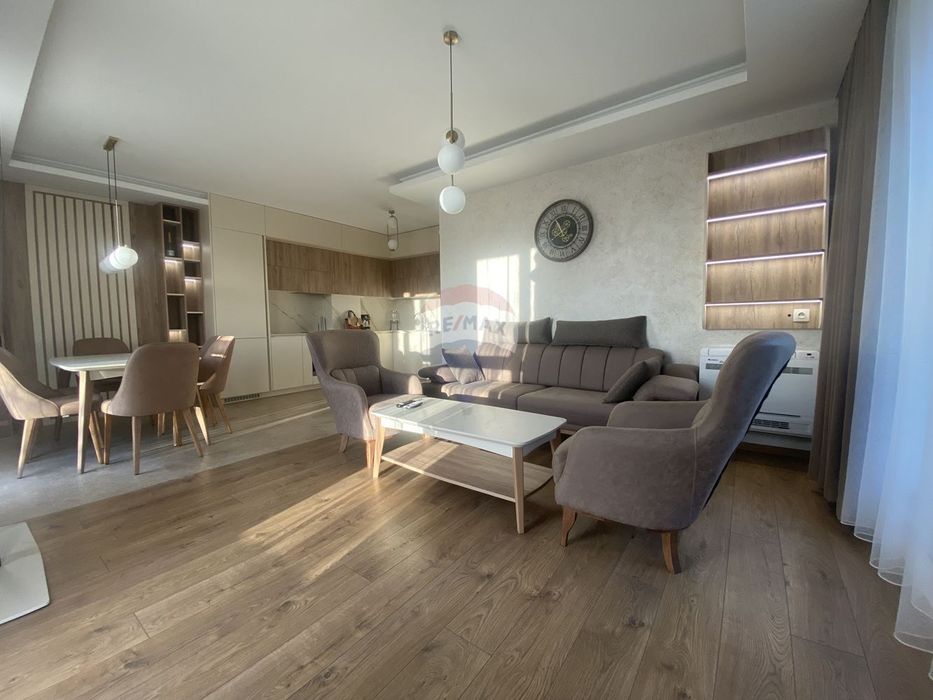 Дава се под наем Тристаен апартамент в к.к. Св.Св. Константин и Елена - 103 кв.м за 1296.42 € - Снимка #4