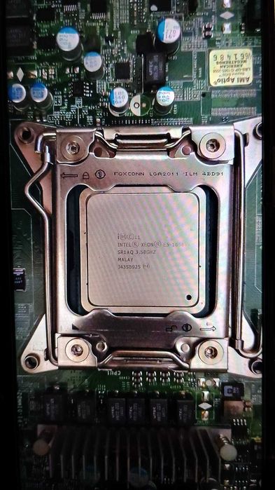 Intel xeon E5-1650 v2, LGA 1155