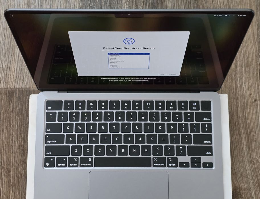 MacBook Air 13 M3 24/512 новый