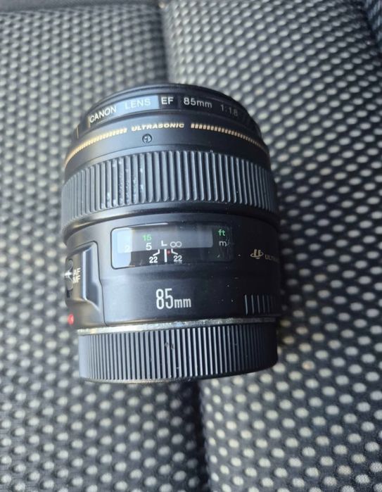 obiectiv Canon Lens Ef 85mm 1:1.8