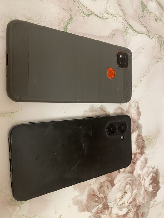 Продам 2 телефона по 15тыс