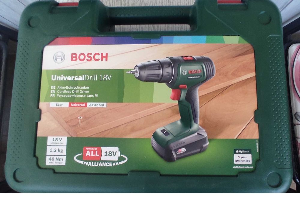 акумулаторен винтоверт Bosch / комплект